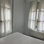 Zeus Guest house 2*